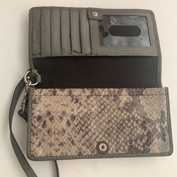 Coach Snakeskin wristlet - Picture 3 of 3